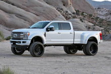 Load image into Gallery viewer, Fabtech 18 Ford F450/F550 4WD Diesel 6in 4Link Sys w/4.0 & 2.25 Dl