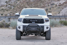 Load image into Gallery viewer, Fabtech 16-19 Toyota Tundra 4WD Trd Pro 4in Perf Sys w/Dlss 2.5 C/O Resi &Rr Dlss