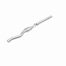 Load image into Gallery viewer, Magnaflow 1996 Dodge Dakota 3.9L Direct Fit Converter
