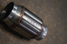 Load image into Gallery viewer, Kooks 96-98 Ford Mustang SVT Cobra 1-5/8in Header and Green Catted X-Pipe Kit
