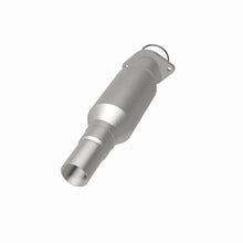 Load image into Gallery viewer, Magnaflow 05-07 Ford Five Hundred 3.0L Direct Fit Converter
