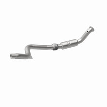 Load image into Gallery viewer, Magnaflow 11-14 Dodge Charger / Chrysler 300 V6 3.6L Direct-Fit Catalytic Converter
