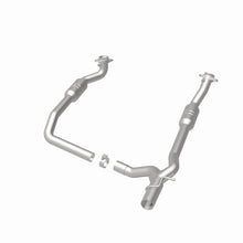Load image into Gallery viewer, MagnaFlow 09-14 Ford E-150 California Grade CARB Compliant Direct-Fit Catalytic Converter
