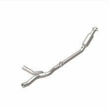 Load image into Gallery viewer, Magnaflow 2004 Dodge Ram 1500 4.7L Direct Fit Converter
