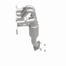 Load image into Gallery viewer, Magnaflow 05-08 Ford Escape 2.3L Direct Fit Converter
