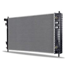 Load image into Gallery viewer, Mishimoto Chevrolet Equinox Replacement Radiator 2005
