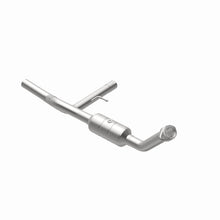 Load image into Gallery viewer, Magnaflow 2005 Ford F-150 4.6L Direct Fit Converter
