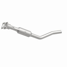 Load image into Gallery viewer, Magnaflow 12-17 Dodge Journey 2.4L Direct Fit Converter
