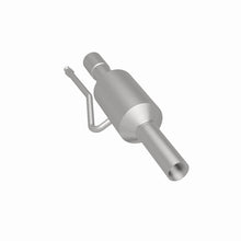 Load image into Gallery viewer, Magnaflow 2002 Dodge Ram 3500 5.9L Direct Fit Converter
