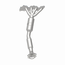 Load image into Gallery viewer, Magnaflow 08-10 Ford Focus 2.0L Direct Fit Converter
