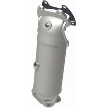 Load image into Gallery viewer, Magnaflow 11-16 Dodge Grand Caravan 3.6L Direct Fit Converter
