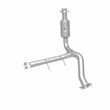 Load image into Gallery viewer, Magnaflow 09-10 Ford F-150 4.6L Direct Fit Converter
