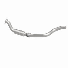 Load image into Gallery viewer, Magnaflow 11-14 Dodge Charger / Chrysler 300 V6 3.6L Direct-Fit Catalytic Converter
