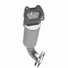 Load image into Gallery viewer, Magnaflow 11-16 Dodge Grand Caravan 3.6L Direct Fit Converter
