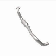 Load image into Gallery viewer, Magnaflow 04-05 Dodge Ram 1500 5.7L Direct Fit Converter
