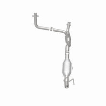 Load image into Gallery viewer, Magnaflow 92-95 Ford E-150 5.0L Direct Fit Converter
