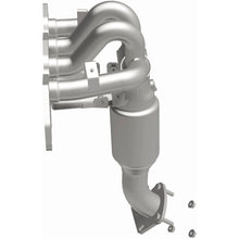 Load image into Gallery viewer, Magnaflow 05-08 Ford Escape 2.3L Direct Fit Converter
