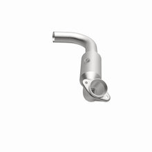 Load image into Gallery viewer, Magnaflow 07-08 Ford Expedition 5.4L Direct Fit Converter
