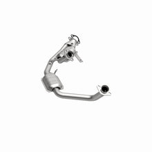 Load image into Gallery viewer, Magnaflow 97-99 Ford Taurus 3.0L Direct Fit Converter
