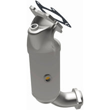 Load image into Gallery viewer, Magnaflow 11-16 Dodge Grand Caravan 3.6L Direct Fit Converter
