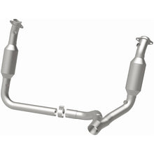 Load image into Gallery viewer, Magnaflow 2006 Dodge Ram 1500 5.7L Direct Fit Catalytic Converter

