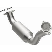 Load image into Gallery viewer, Magnaflow 97-00 Ford Explorer 4.0L Direct Fit Converter
