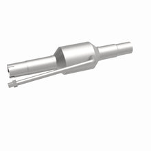 Load image into Gallery viewer, Magnaflow 2002 Dodge Ram 2500 8.0L Direct Fit Converter
