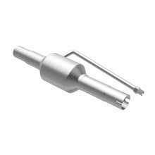 Load image into Gallery viewer, Magnaflow 2002 Dodge Ram 2500 8.0L Direct Fit Converter
