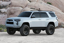 Load image into Gallery viewer, Fabtech 2015-21 Toyota 4Runner 4WD 6in Perf Sys w/Dl 2.5 C/O Resi &amp; 2.25
