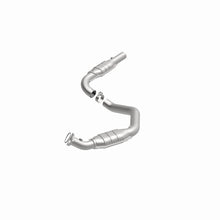 Load image into Gallery viewer, MagnaFlow Conv DF 03-09 GM 2500/3500 Driver Side
