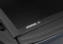 Load image into Gallery viewer, UnderCover 2020 GM 2500/3500 HD 8ft Flex Bed Cover
