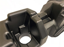 Load image into Gallery viewer, Titan Fuel Tanks 17-19 GM 2500/3500 Duramax Crew Cab Long Bed 66 Gallon XXL Mid-Ship Fuel Tank
