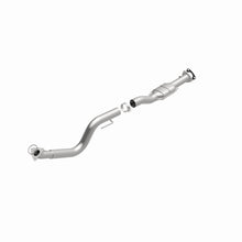 Load image into Gallery viewer, MagnaFlow Conv DF 03-07 GM 2500/3500 Passenger Side

